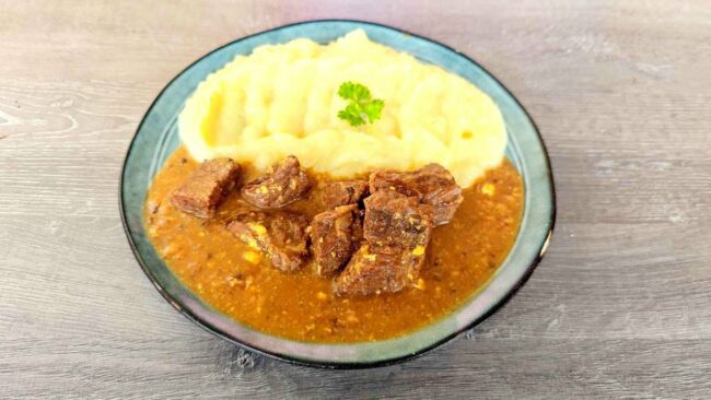 Hovězí na hořčici